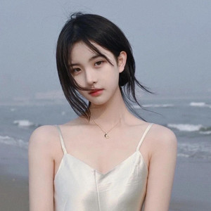 大胸肌男生和男生色色网络
