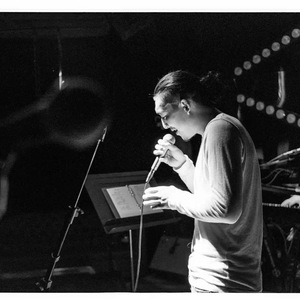 大胸肌男生和男生色色网络
